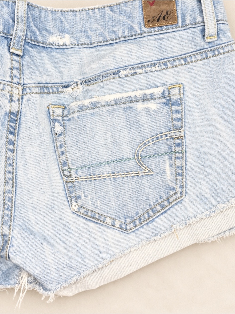 AE shorts - Picture 5 of 7